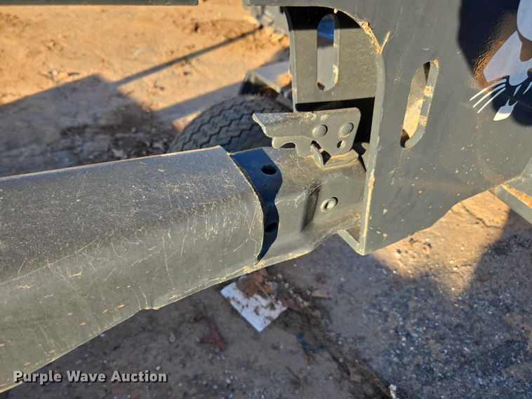 image for item EV4520 2023 Bobcat MI Grader 84 skid steer grader