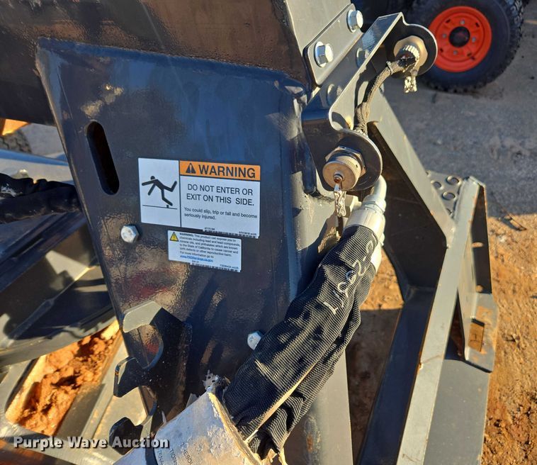 image for item EV4520 2023 Bobcat MI Grader 84 skid steer grader