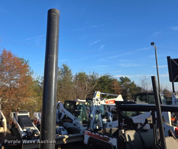 image for item EV4520 2023 Bobcat MI Grader 84 skid steer grader