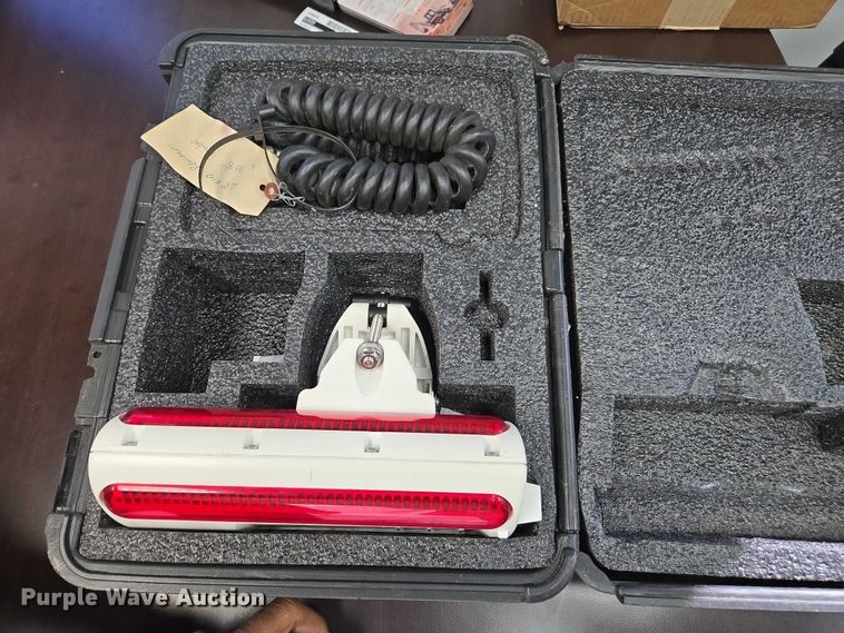 image for item EV4520 2023 Bobcat MI Grader 84 skid steer grader