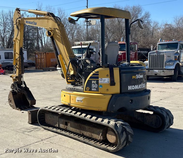 image for item FG1604 2004 Komatsu PC50MR-2 mini excavator