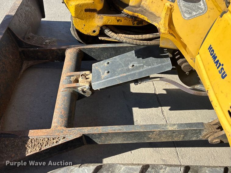 image for item FG1604 2004 Komatsu PC50MR-2 mini excavator