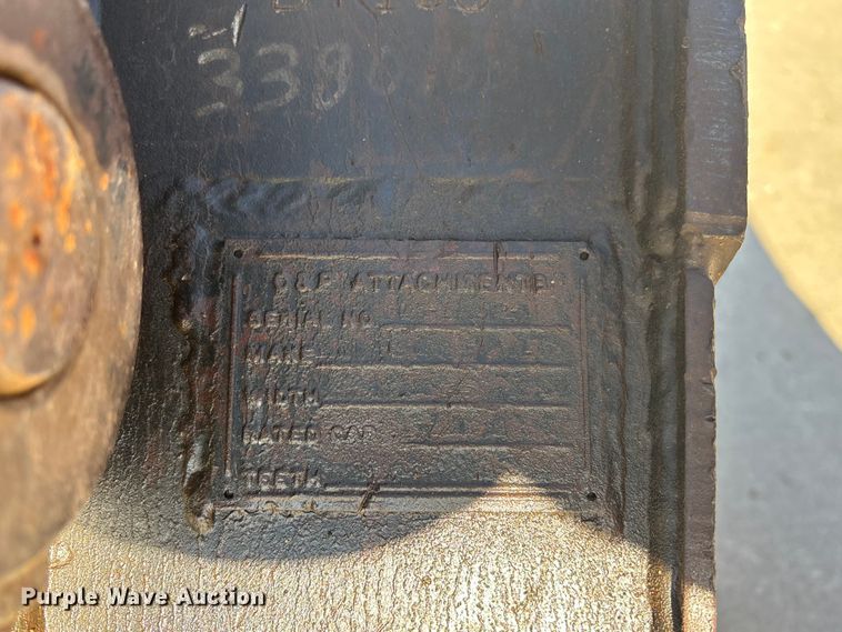 image for item FG1604 2004 Komatsu PC50MR-2 mini excavator