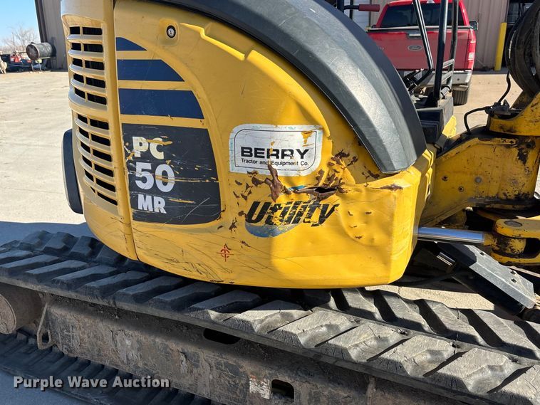 image for item FG1604 2004 Komatsu PC50MR-2 mini excavator