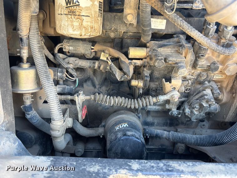 image for item FG1604 2004 Komatsu PC50MR-2 mini excavator