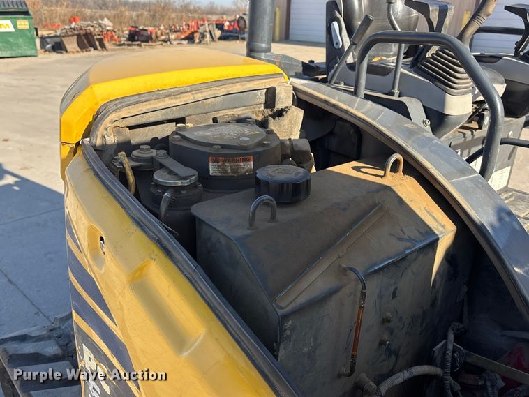 image for item FG1604 2004 Komatsu PC50MR-2 mini excavator