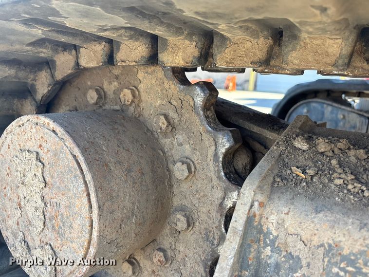 image for item FG1604 2004 Komatsu PC50MR-2 mini excavator