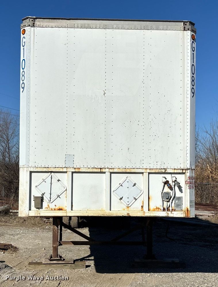 image for item FG1605 1995 Monon dry van trailer