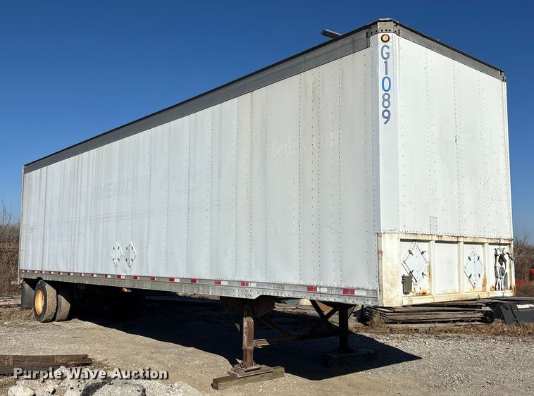 image for item FG1605 1995 Monon dry van trailer