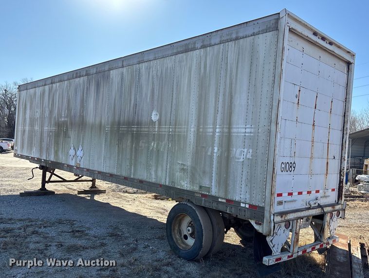 image for item FG1605 1995 Monon dry van trailer