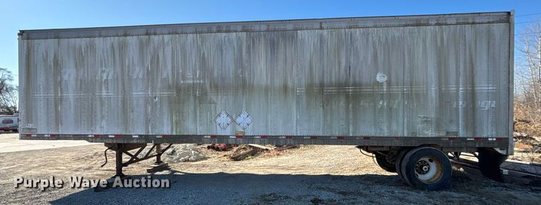 image for item FG1605 1995 Monon dry van trailer