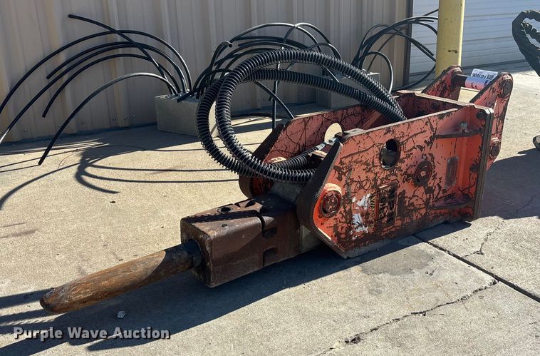 image for item FG1606 NPK breaker