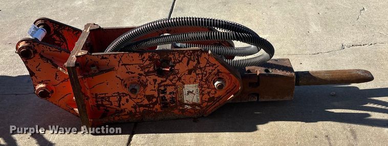 image for item FG1606 NPK breaker