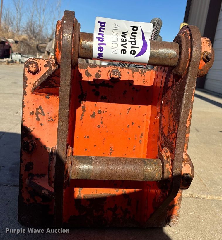 image for item FG1606 NPK breaker