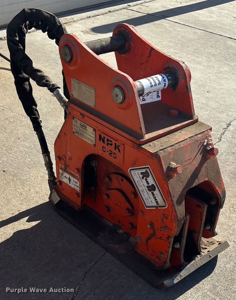 image for item FG1607 NPK C-2D plate compactor