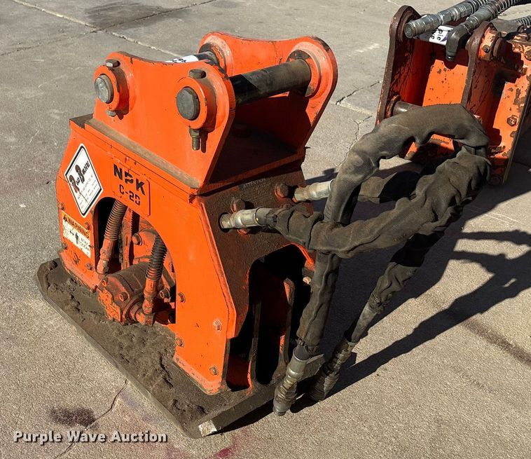 image for item FG1607 NPK C-2D plate compactor