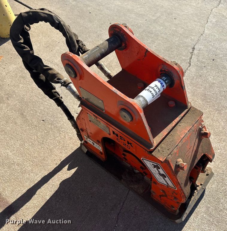 image for item FG1607 NPK C-2D plate compactor