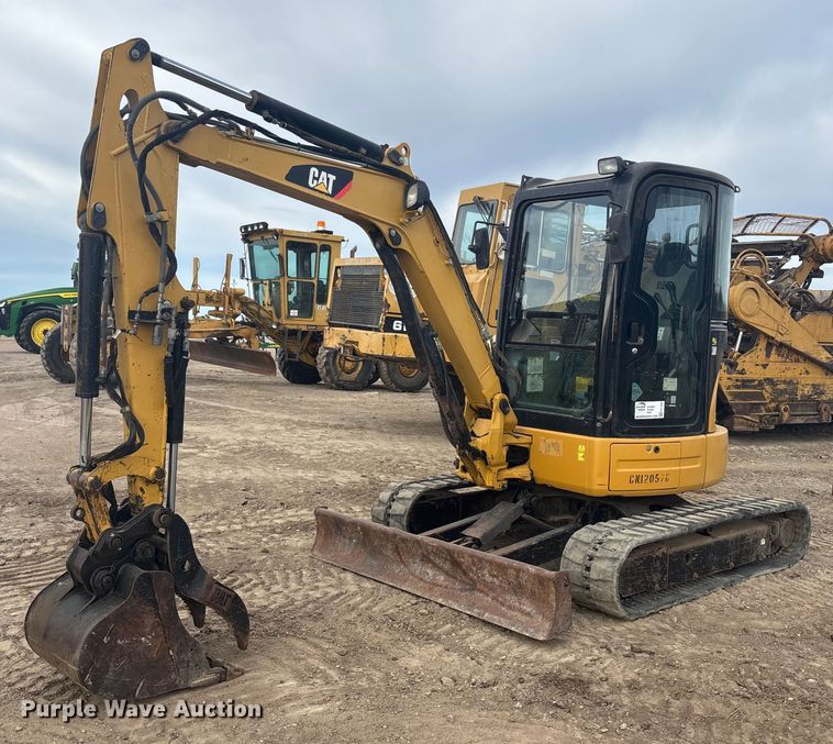 image for item FG1643 2012 Caterpillar 304D mini excavator