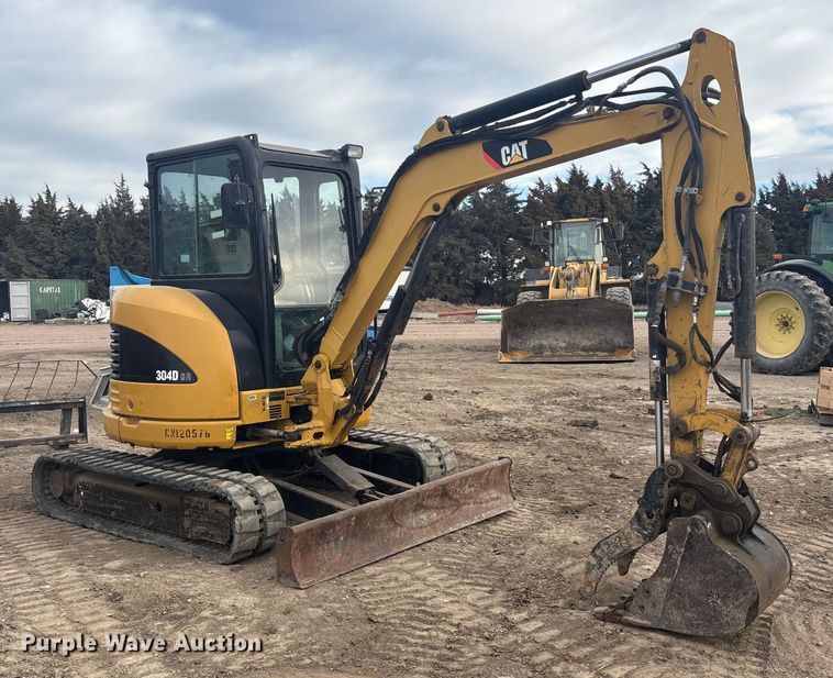 image for item FG1643 2012 Caterpillar 304D mini excavator