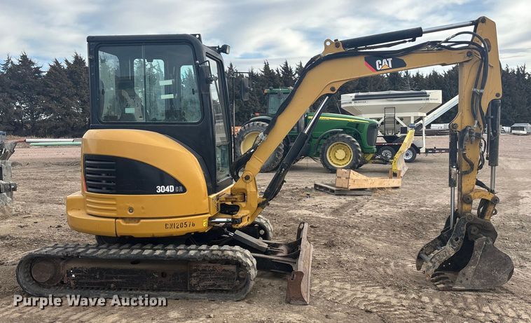 image for item FG1643 2012 Caterpillar 304D mini excavator