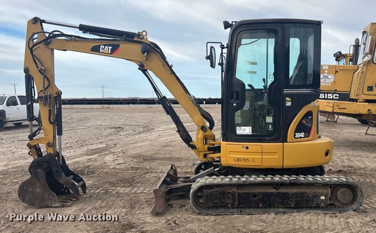 image for item FG1643 2012 Caterpillar 304D mini excavator