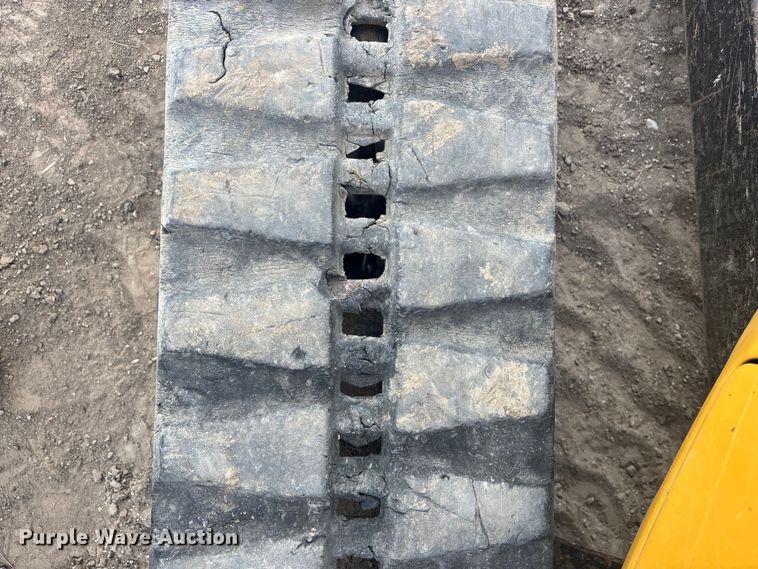 image for item FG1643 2012 Caterpillar 304D mini excavator