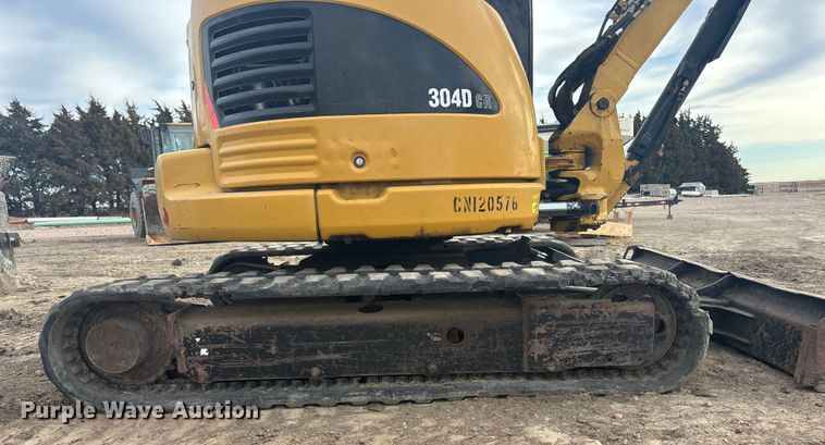 image for item FG1643 2012 Caterpillar 304D mini excavator