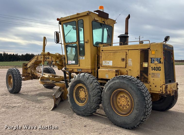 image for item FG1644 1992 Caterpillar 140G motor grader