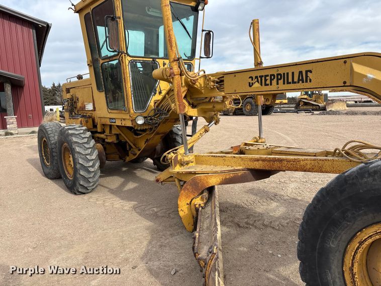 image for item FG1644 1992 Caterpillar 140G motor grader