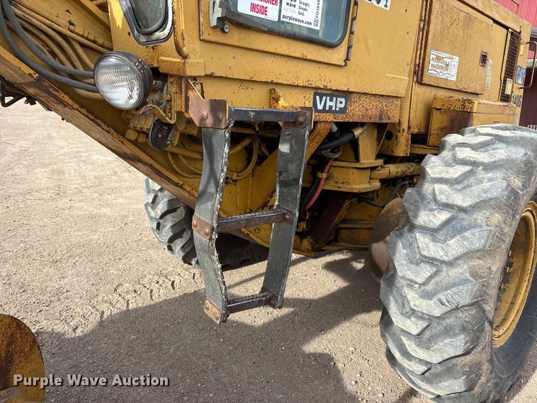 image for item FG1644 1992 Caterpillar 140G motor grader