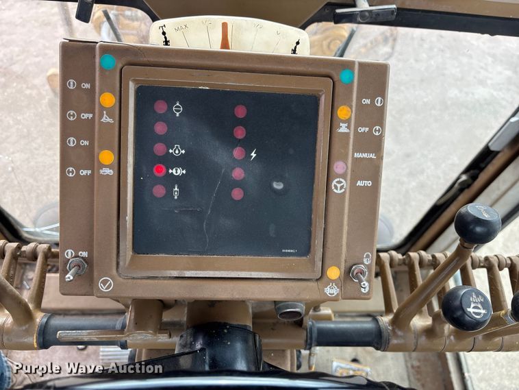 image for item FG1644 1992 Caterpillar 140G motor grader