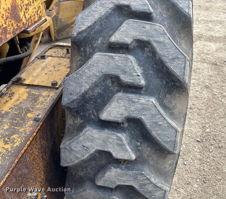 image for item FG1644 1992 Caterpillar 140G motor grader