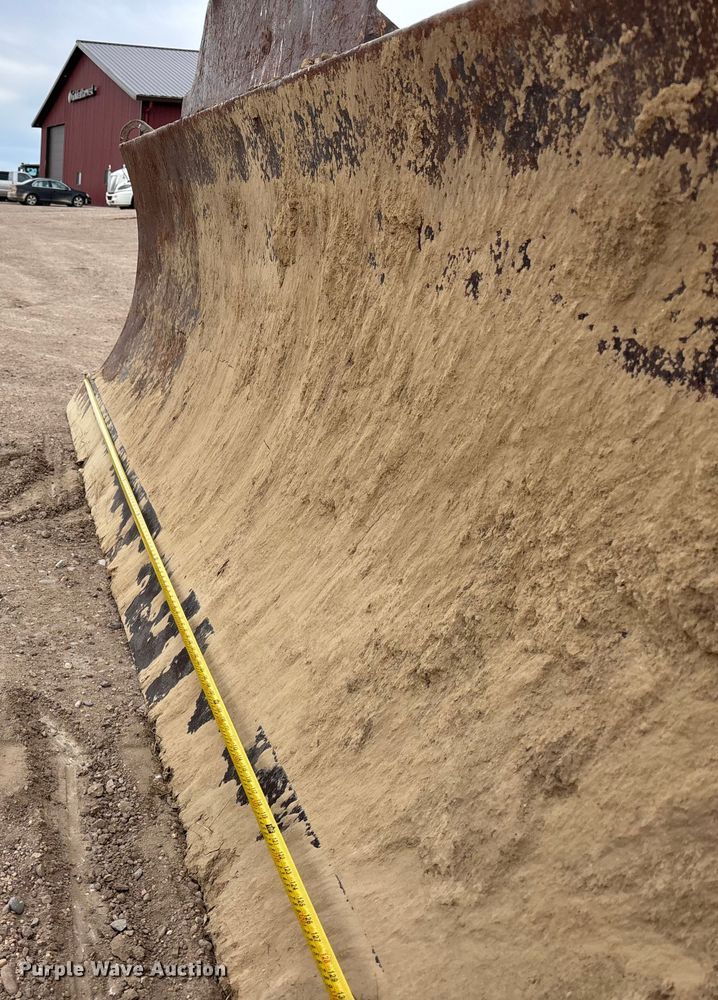 image for item FG1645 1997 Caterpillar D6M dozer