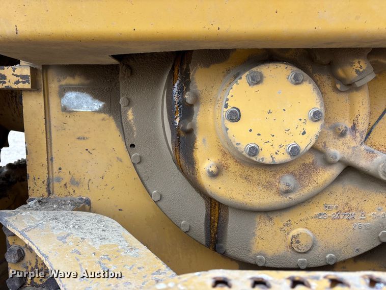image for item FG1645 1997 Caterpillar D6M dozer