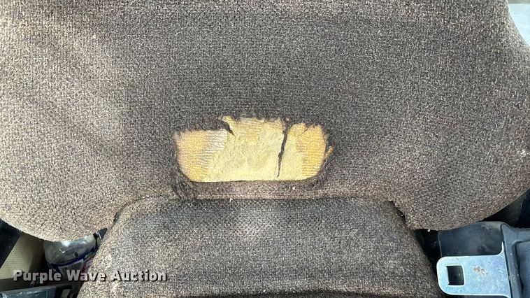 image for item FG1645 1997 Caterpillar D6M dozer