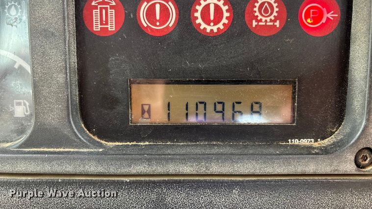 image for item FG1645 1997 Caterpillar D6M dozer