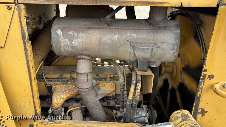 image for item FG1645 1997 Caterpillar D6M dozer