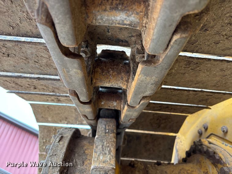 image for item FG1645 1997 Caterpillar D6M dozer