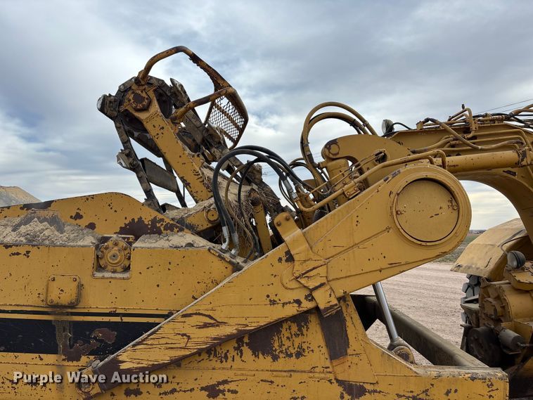 image for item FG1646 1988 Caterpillar 615C elevating scraper