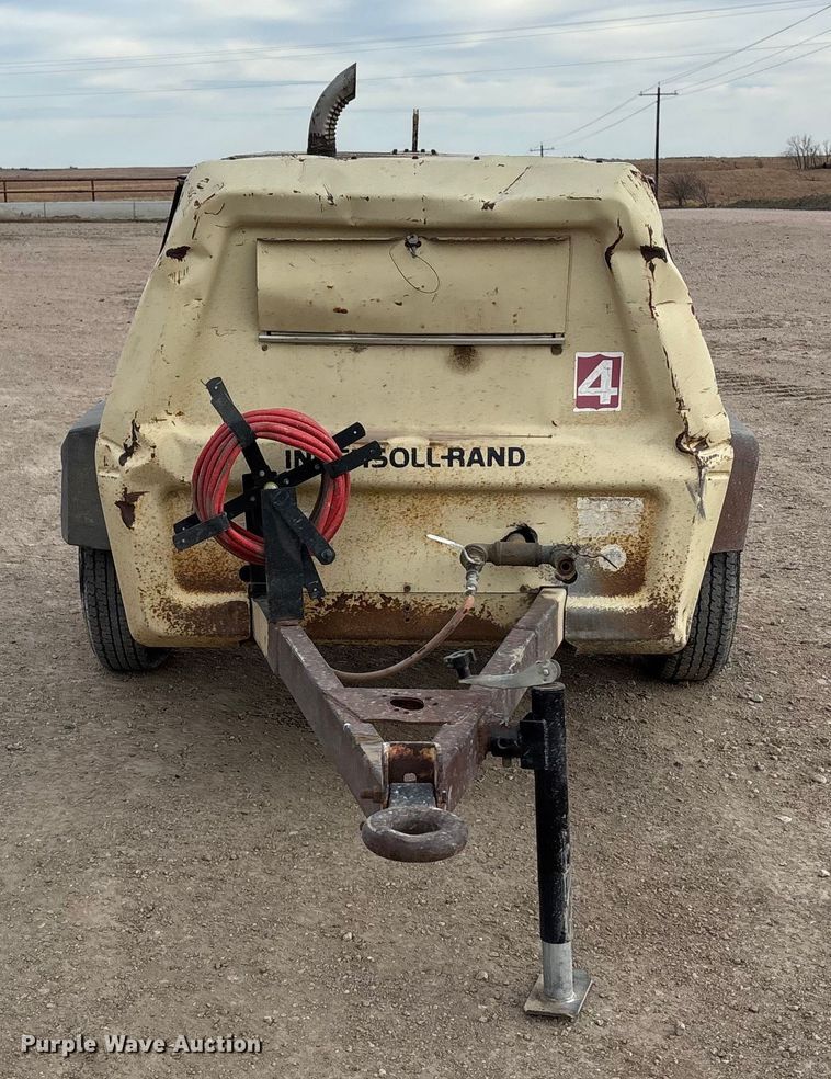 image for item FG1647 1995 Ingersoll Rand P160 air compressor