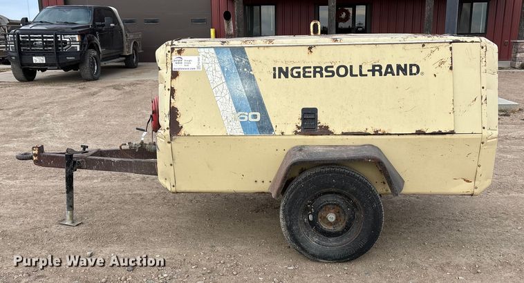 image for item FG1647 1995 Ingersoll Rand P160 air compressor