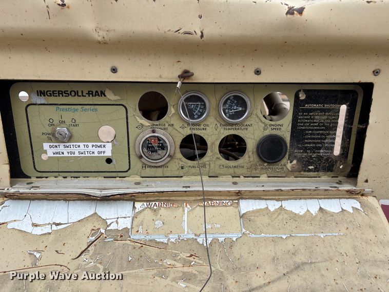 image for item FG1647 1995 Ingersoll Rand P160 air compressor