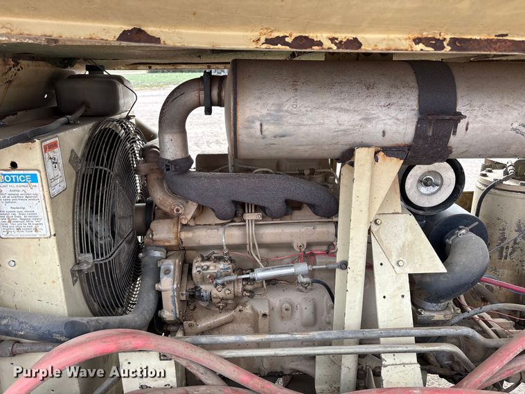 image for item FG1647 1995 Ingersoll Rand P160 air compressor