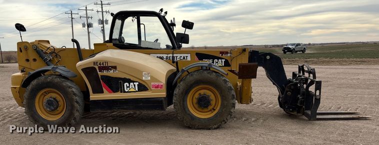 image for item FG1649 2014 Caterpillar TH514C telehandler