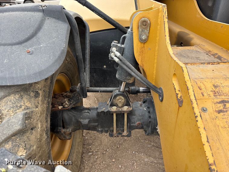 image for item FG1649 2014 Caterpillar TH514C telehandler