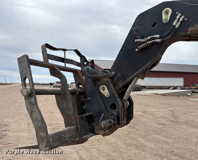 image for item FG1649 2014 Caterpillar TH514C telehandler