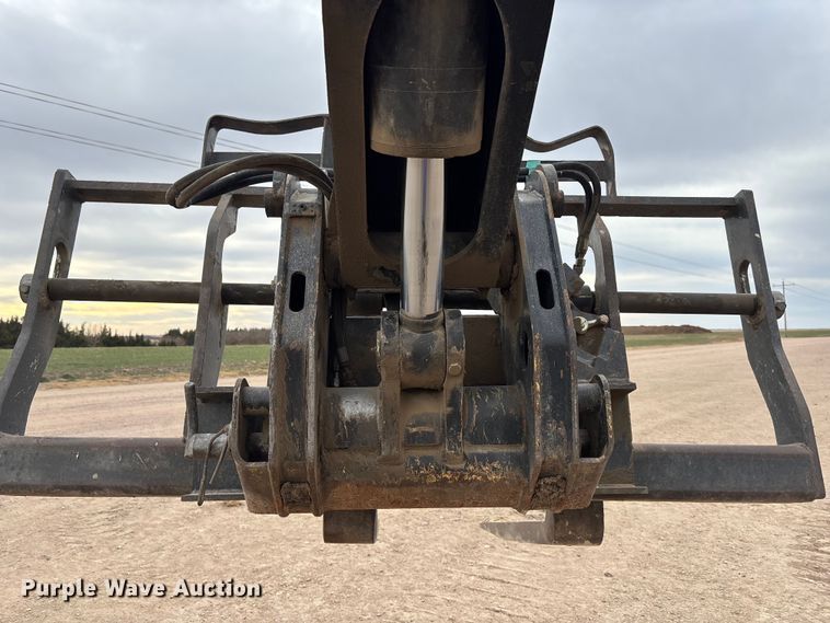 image for item FG1649 2014 Caterpillar TH514C telehandler