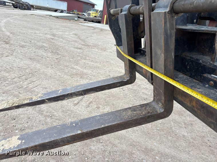 image for item FG1649 2014 Caterpillar TH514C telehandler