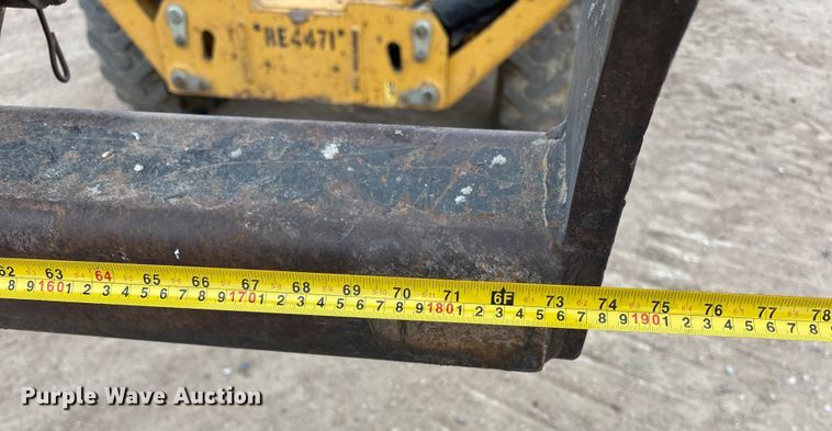 image for item FG1649 2014 Caterpillar TH514C telehandler