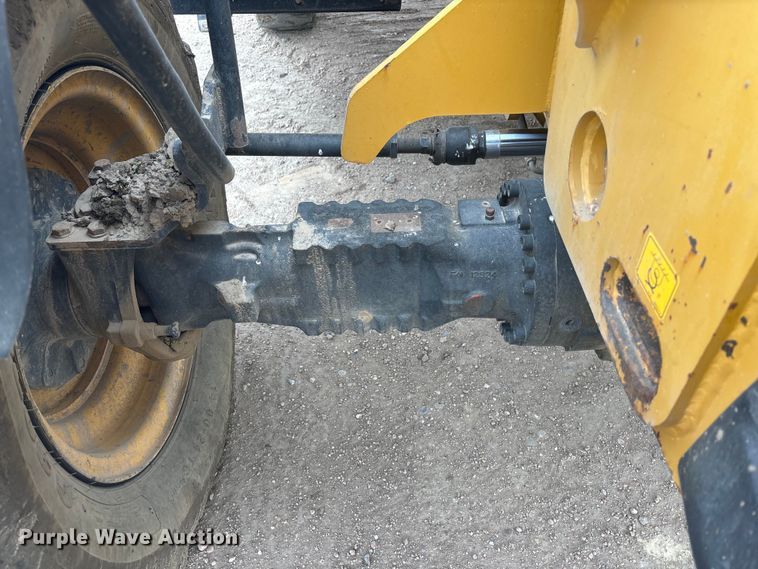image for item FG1649 2014 Caterpillar TH514C telehandler